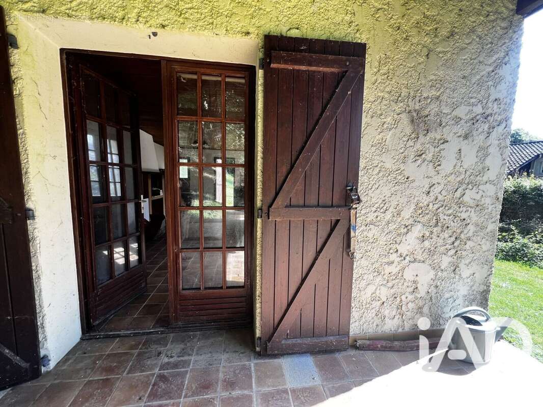 Maison 182 m² à Foulayronnes  - photo 4