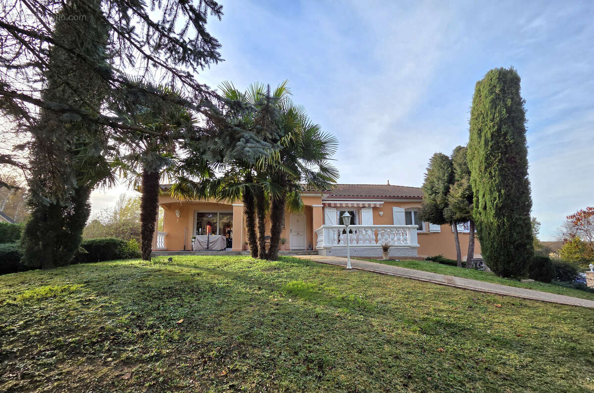 Maison à BELLERIVE-SUR-ALLIER