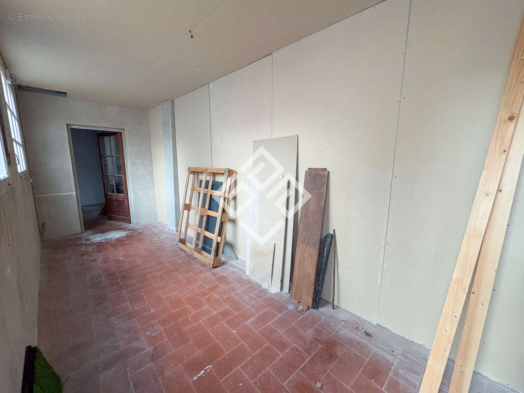 Maison à DURBAN-CORBIERES