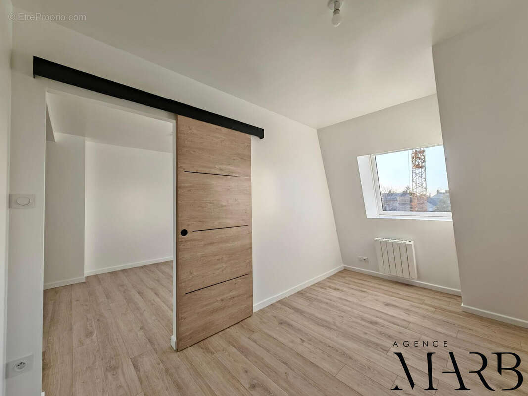 Appartement à RABLAY-SUR-LAYON