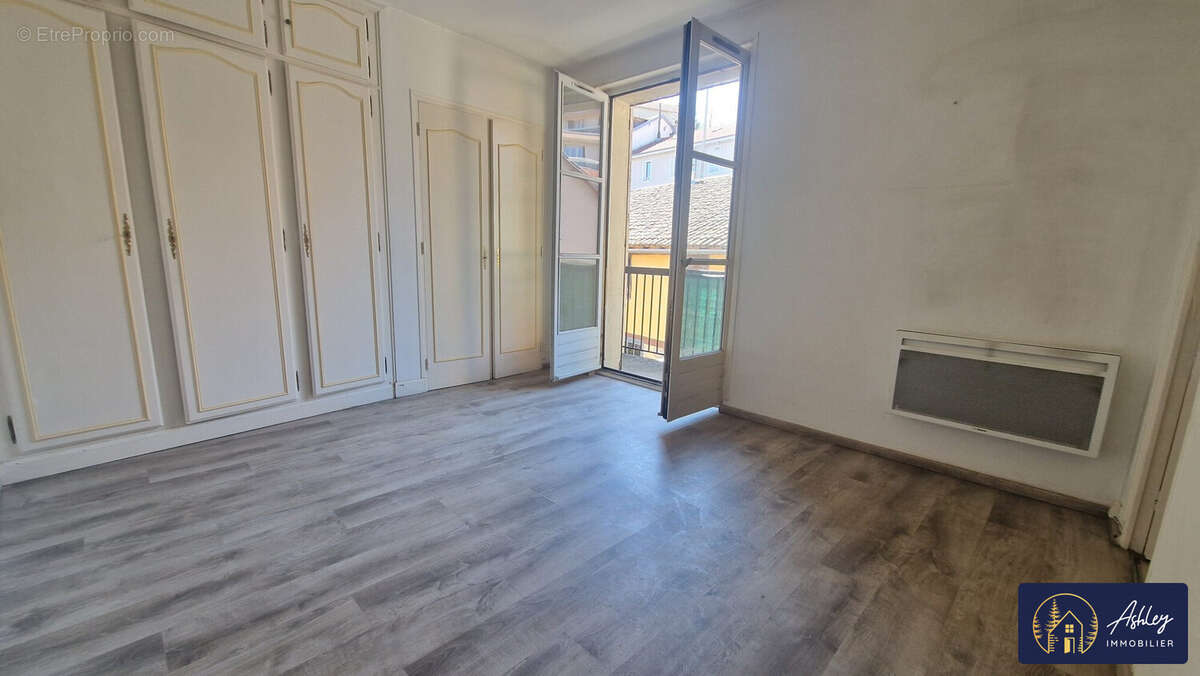 Appartement 59 m² à Aurillac  - photo 5