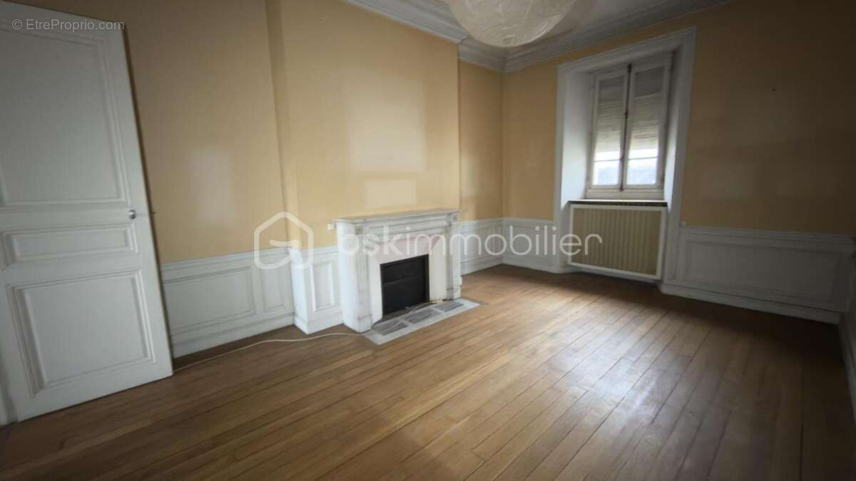 Hôtel particulier d’exception – Plus de 700 m² exploitables – Reims Centre Historique - photo 17
