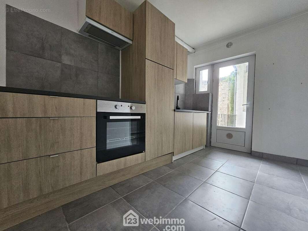 Appartement 96 m² à Laon  - photo 4