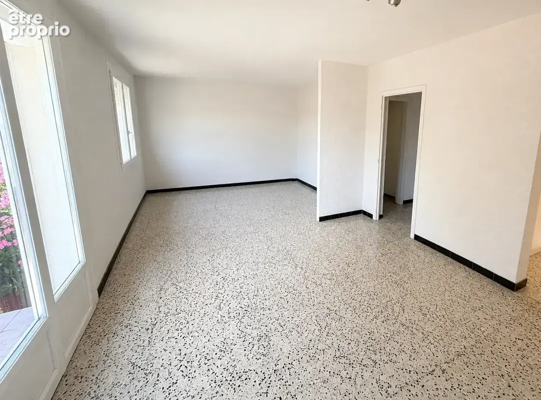 Maison traditionnelle avec jardin - photo 16
