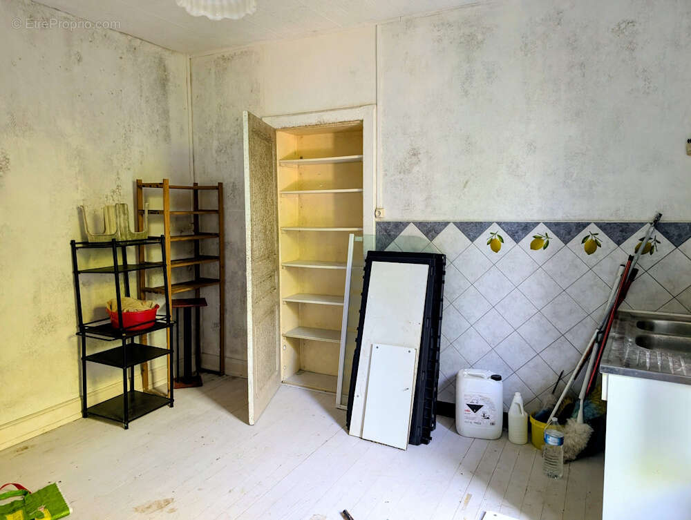 Maison à rénover à Epinal - Saint Laurent, idéale pour un premier achat ! - photo 7