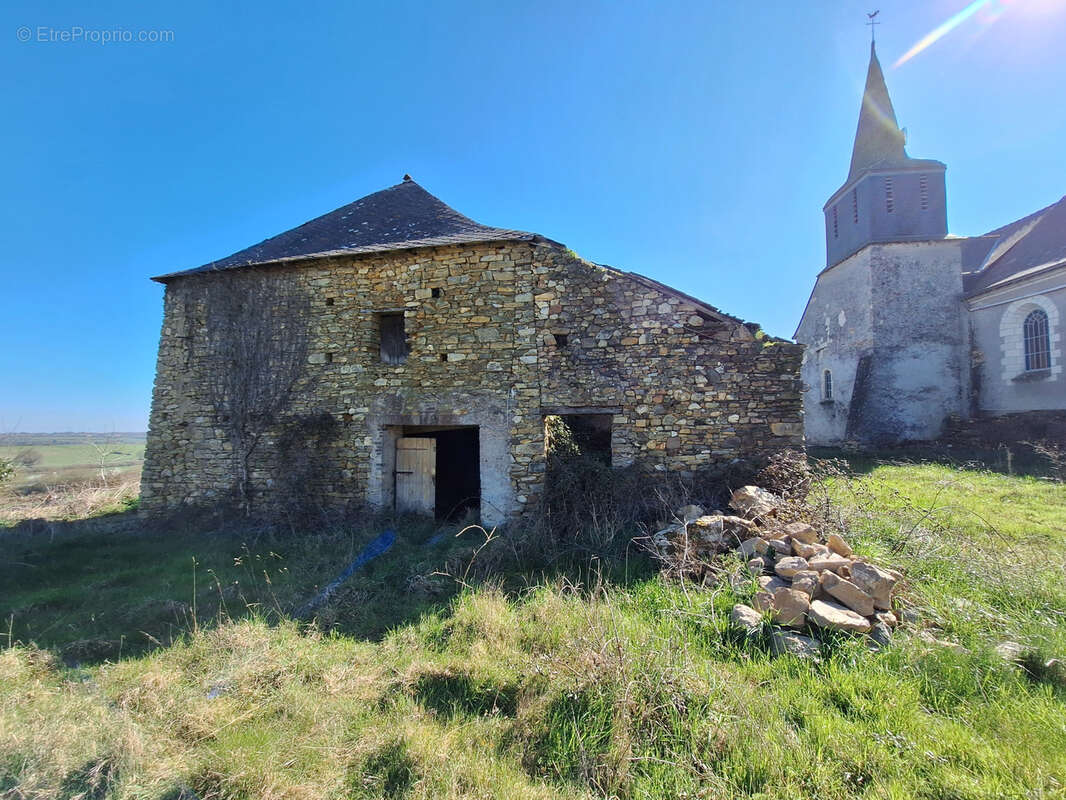 Maison à rénover à BOURG L'ÉVÊQUE - photo 4