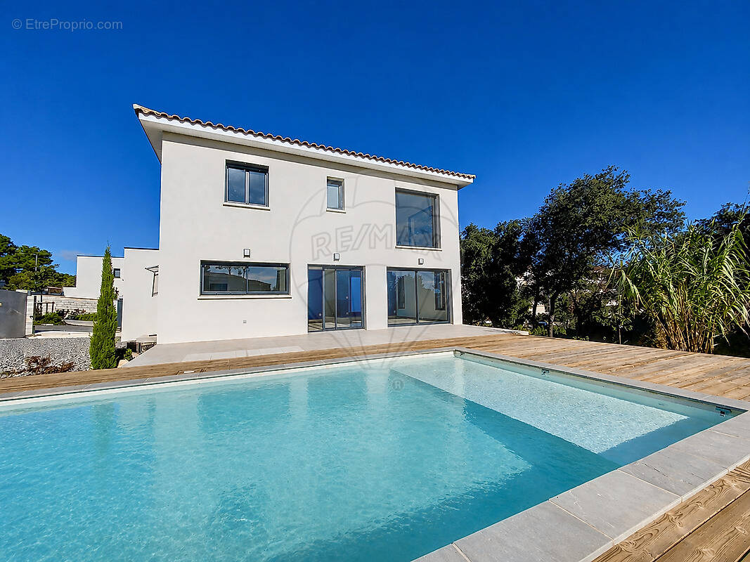 Maison à NIMES
