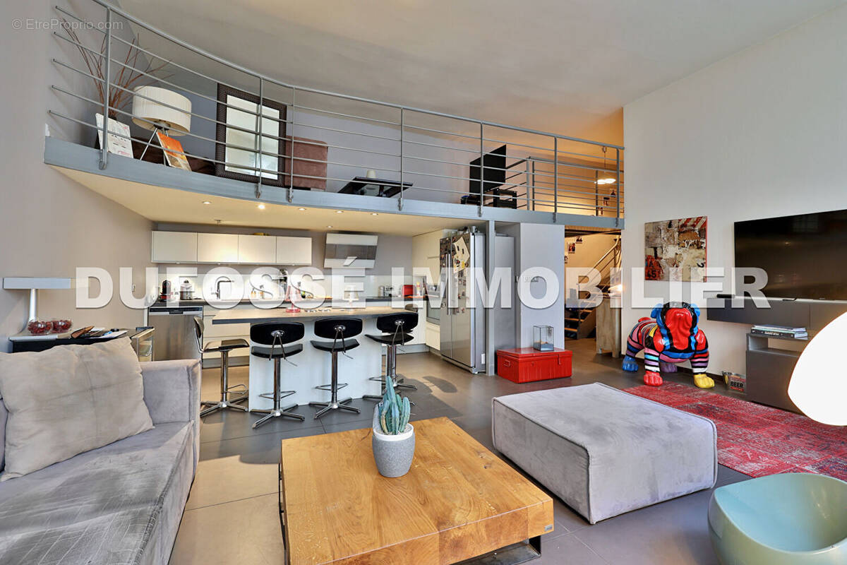 Appartement à LYON-6E