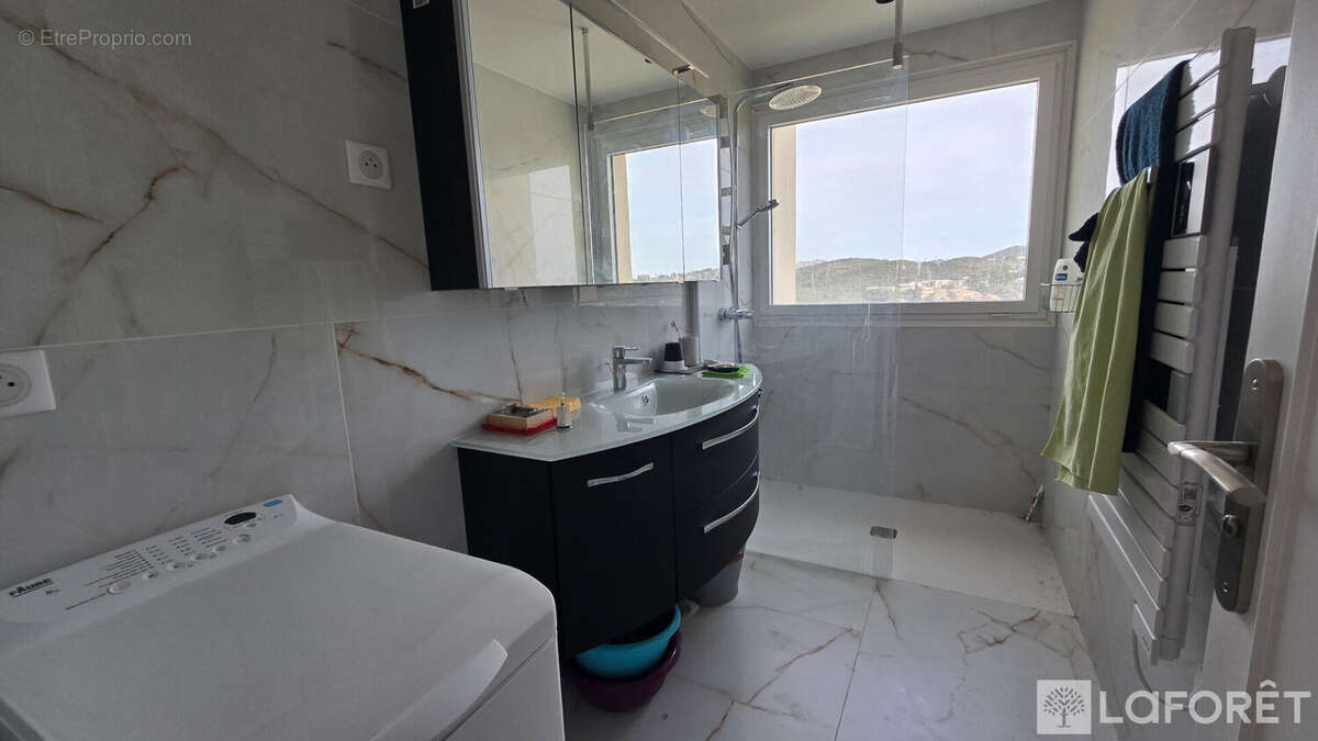 Appartement à SAINT-RAPHAEL
