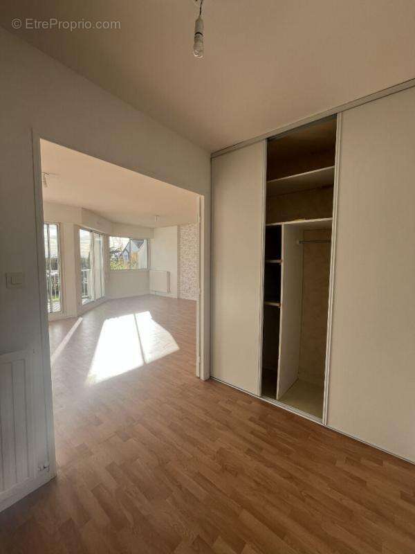 Angers - T4 en duplex avec parking - photo 7