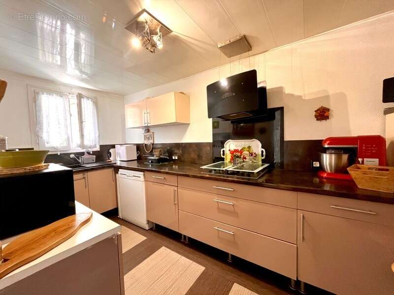 Maison à MARSEILLE-4E