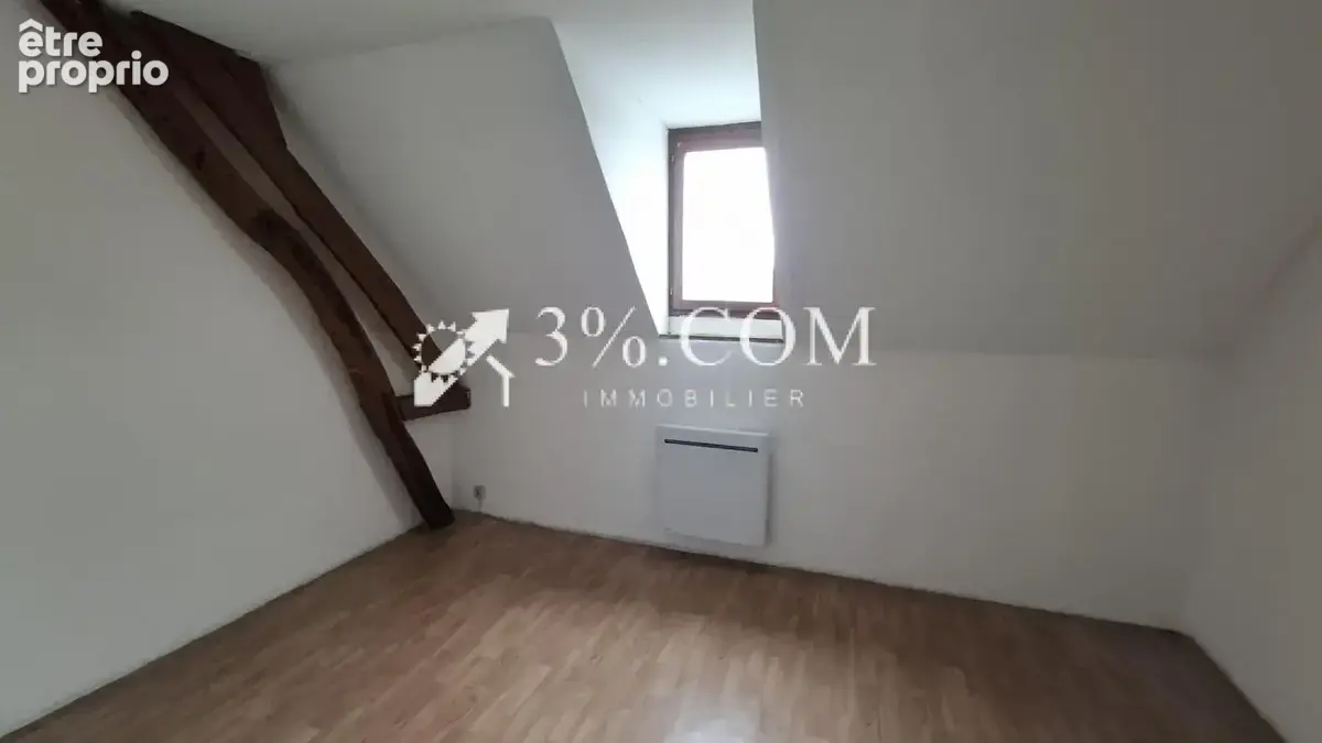 OISEMONT : Petite maison  A RENOVER avec jardin sur l'arrièr - photo 6