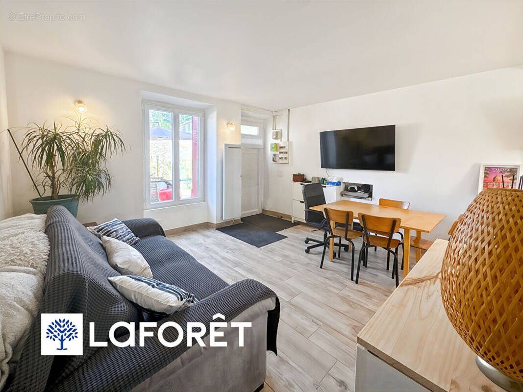 Appartement à EPINAY-SUR-ORGE