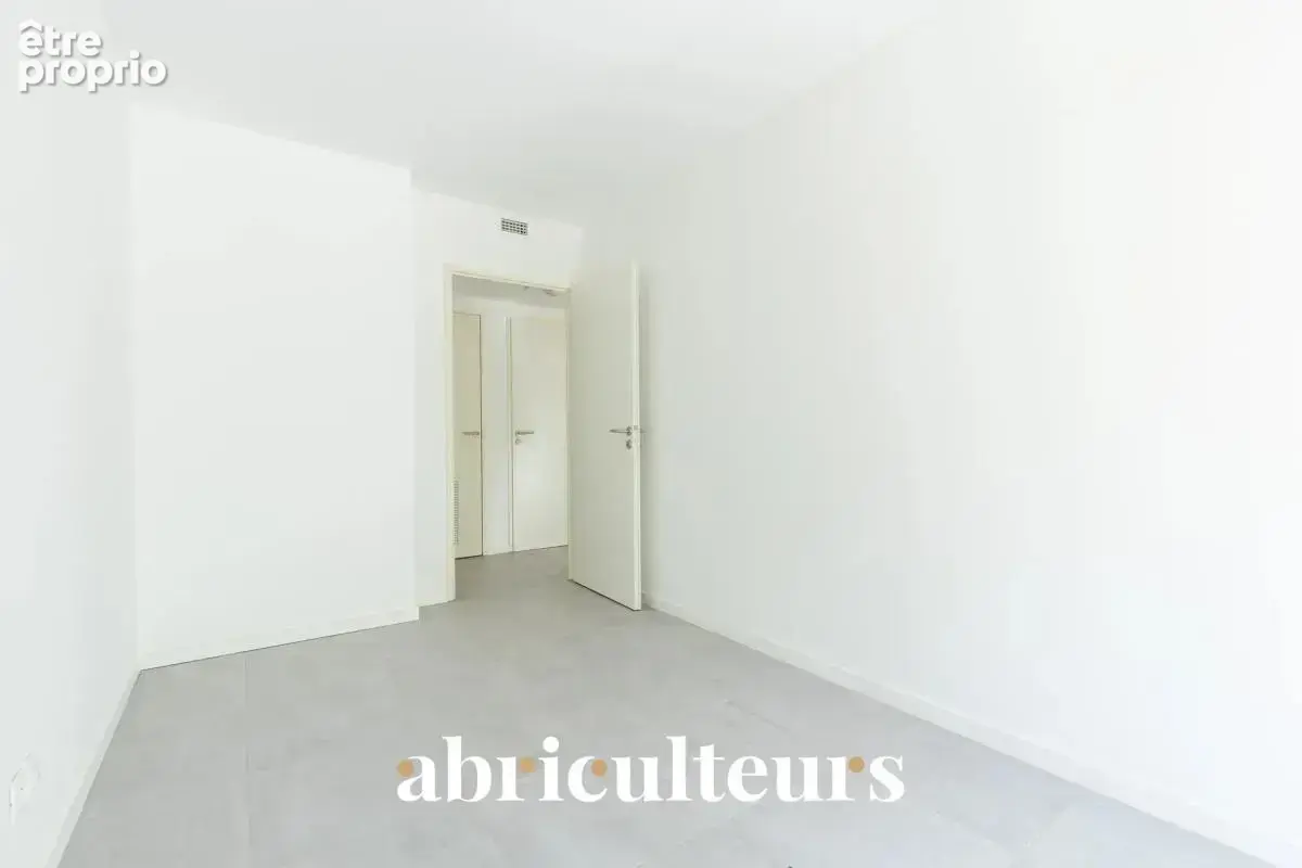 ROUSSET – T3 récent 63 m² avec terrasse, box et DPE A - photo 6