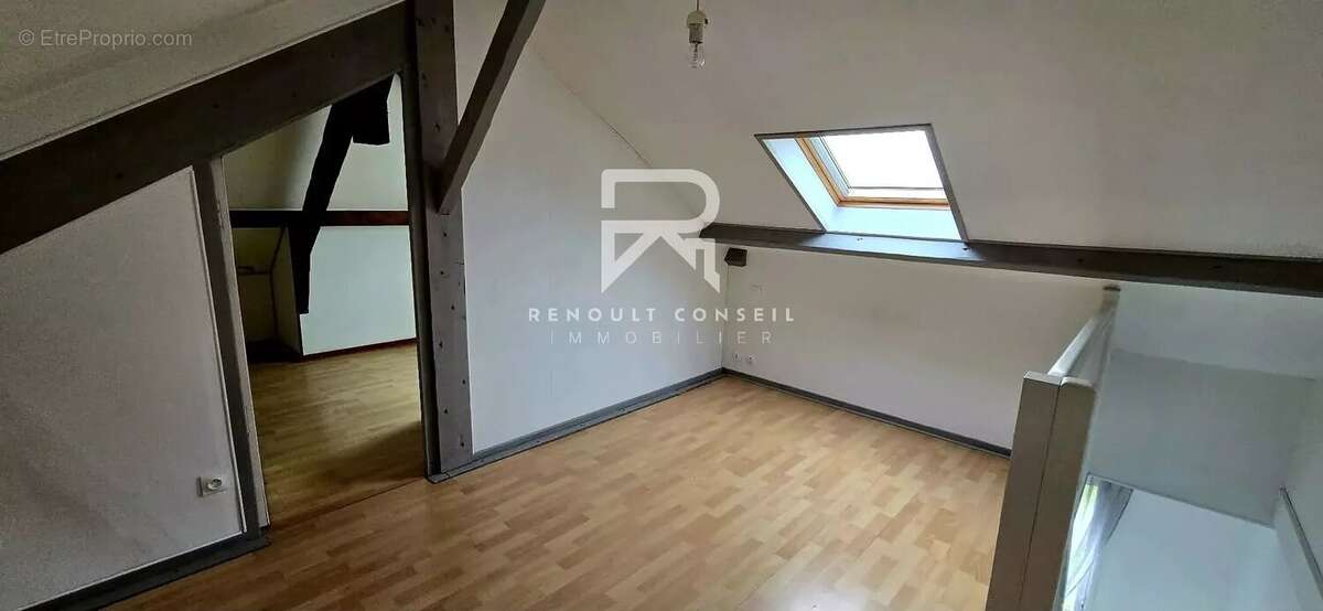 Appartement à LES DAMPS