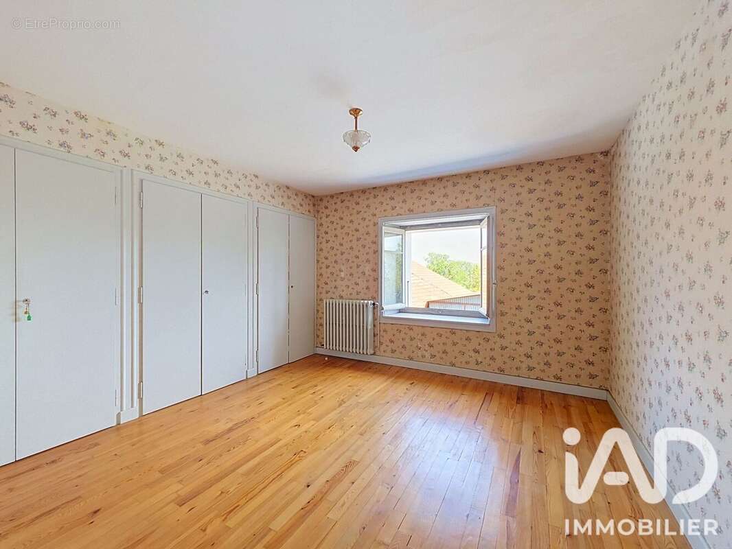 Maison 98 m² à Saint-Laurent  - photo 9