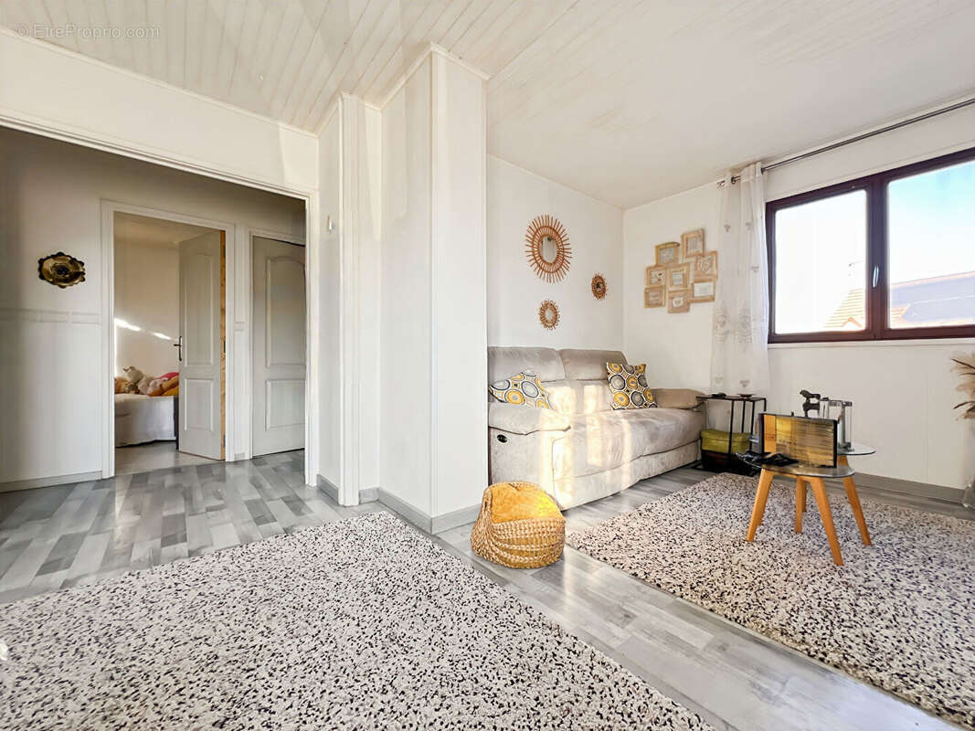 Maison à SAINT-OUEN-L'AUMONE