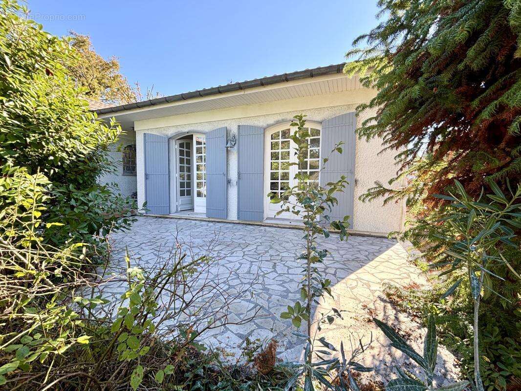 Maison à PESSAC