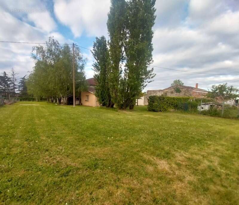 Maison à SAUVETERRE-DE-GUYENNE