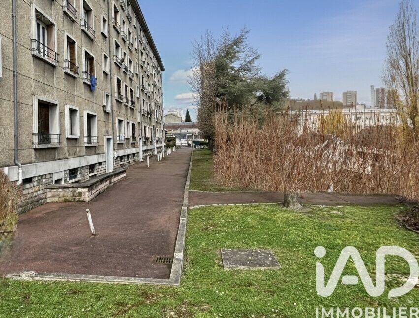 Photo 1 - Appartement à BAGNOLET
