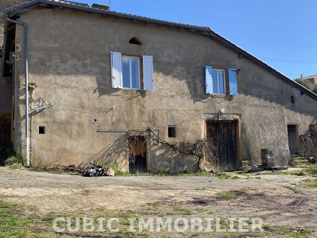 Maison à COGNY