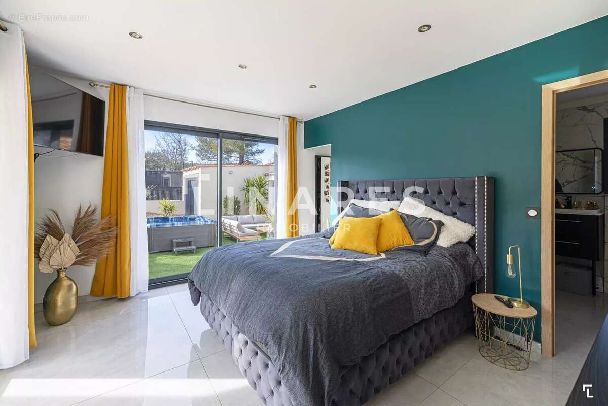 Maison à PLAN-D'AUPS-SAINTE-BAUME