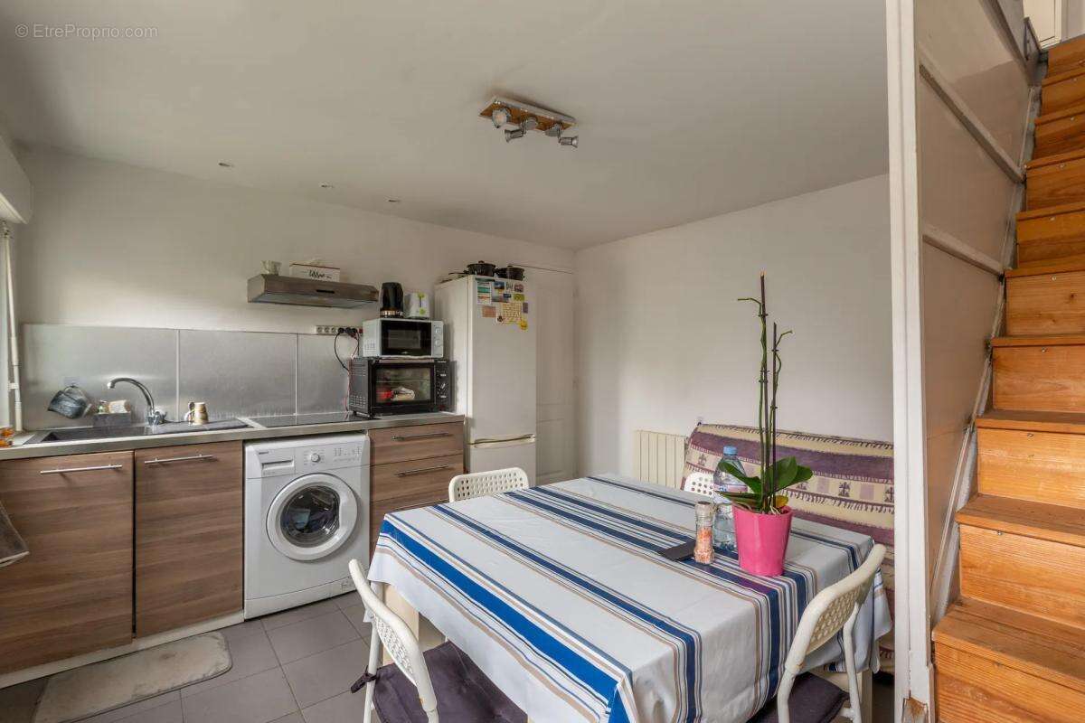 Maison à TASSIN-LA-DEMI-LUNE