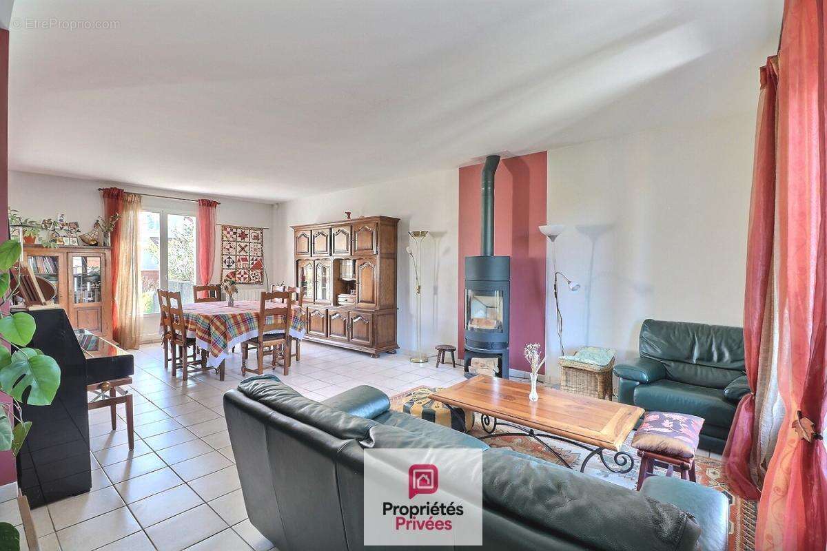 Maison à ACHERES