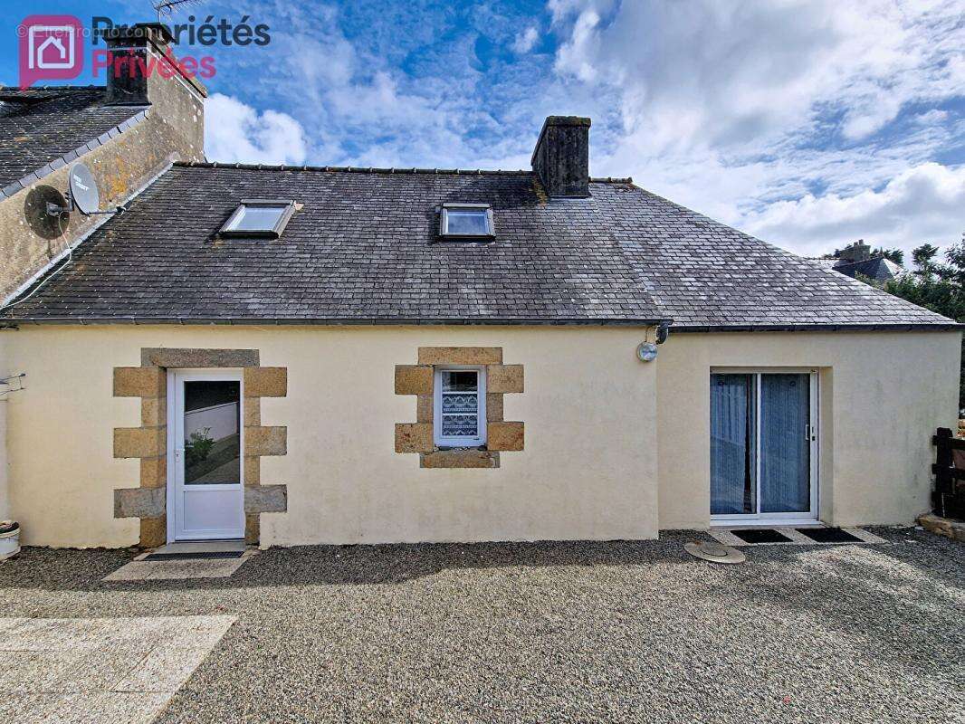 Maison à PLOUEZOC'H