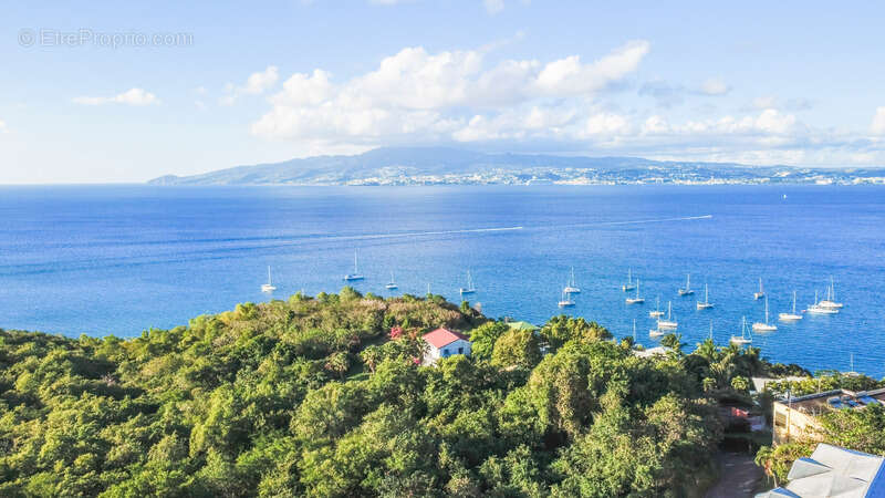 Appartement à LES TROIS-ILETS