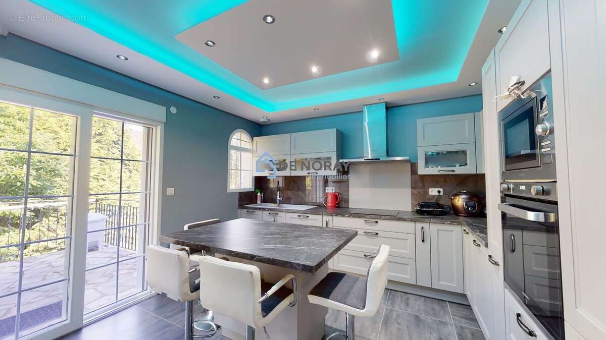 Maison à CHAMBRAY-LES-TOURS