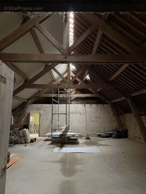 Maison à HAUTEVESNES