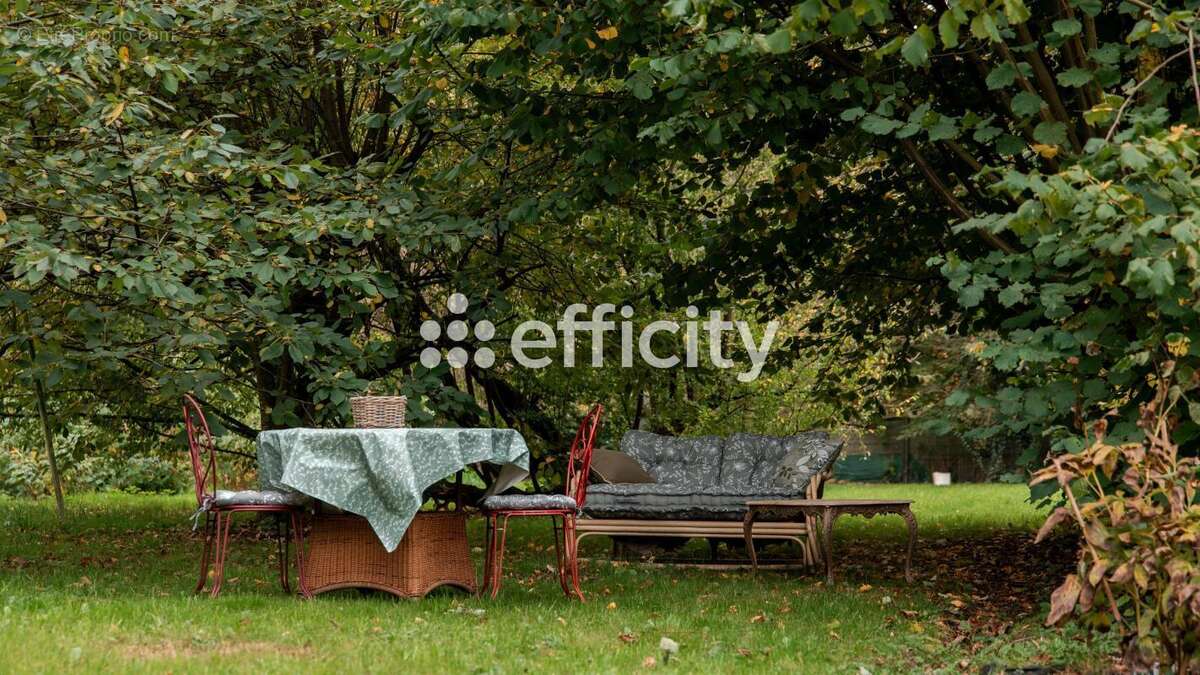 Maison à SUS-SAINT-LEGER