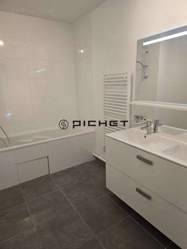 Appartement à LA ROCHELLE