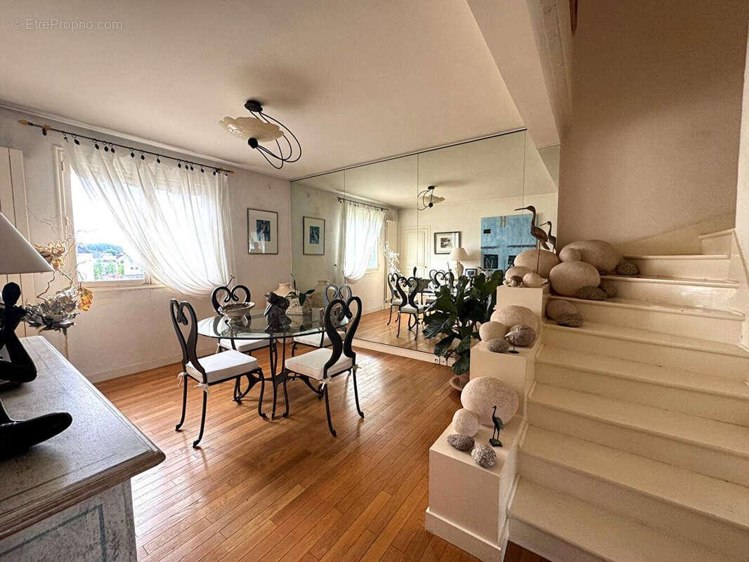 Appartement à LAVAL