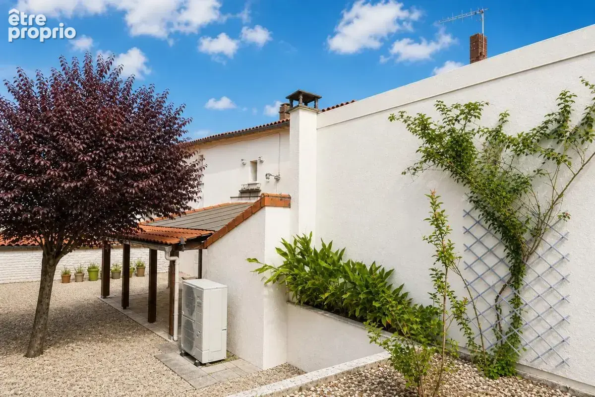 Maison de 6 pièces de 192 m² à Mornac - photo 9
