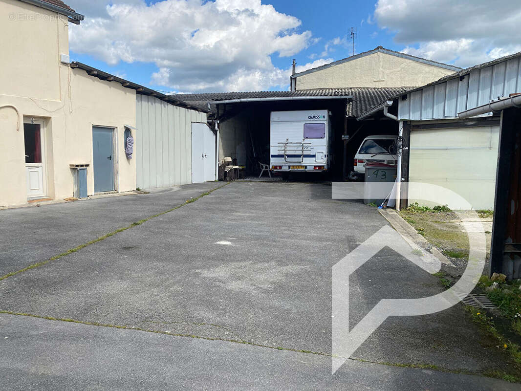 Appartement à VENETTE