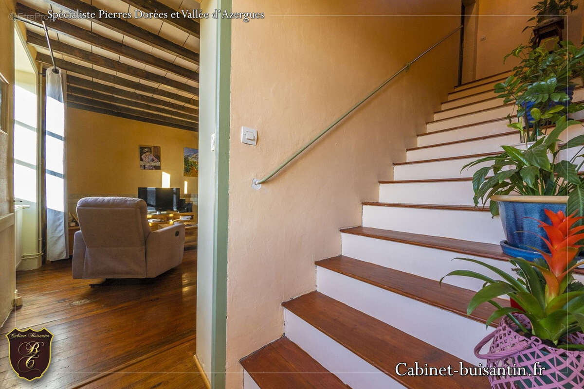 Maison de village en pierres - photo 6