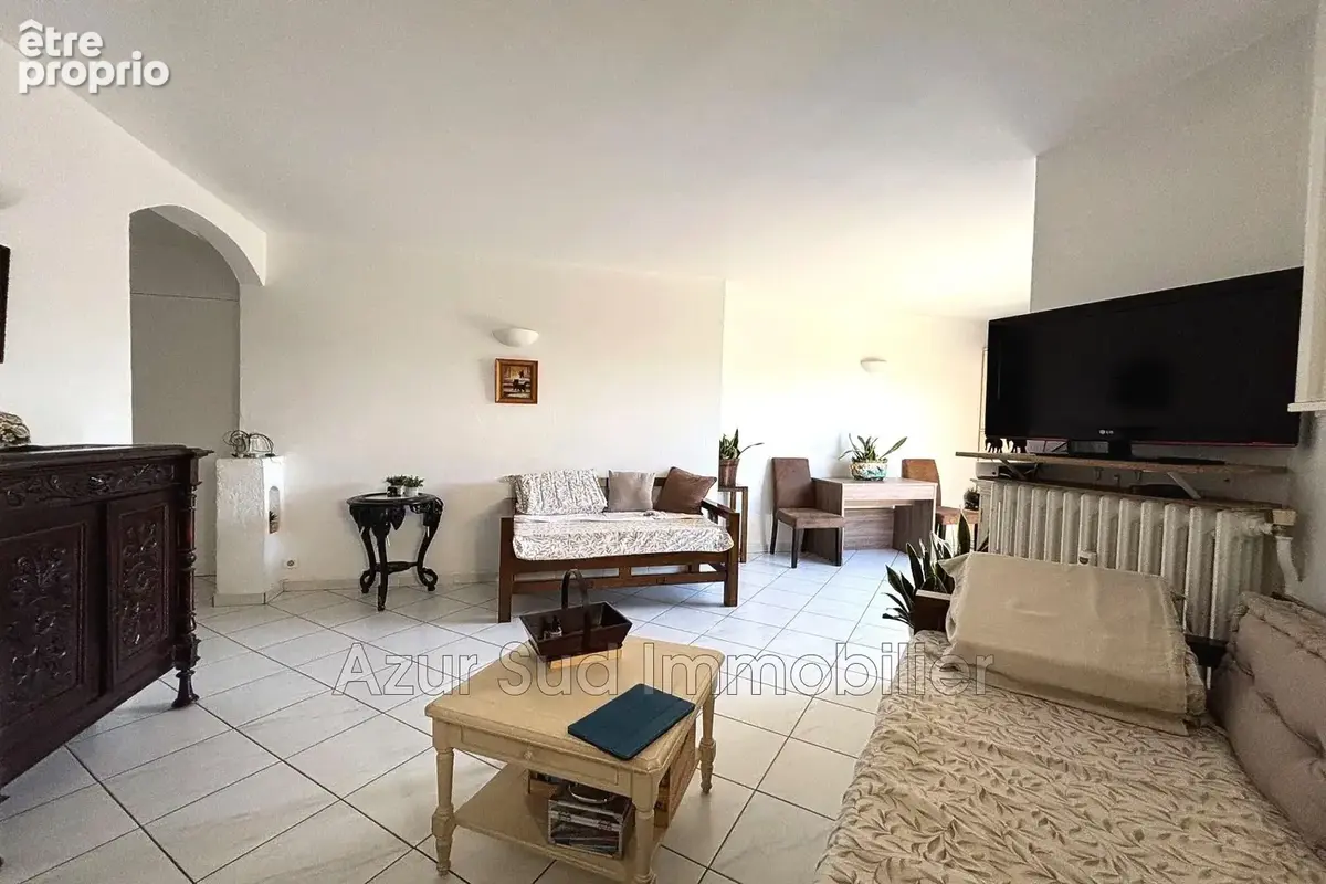 Appartement 3 pièces 66 m² à vendre à Antibes (06600) - photo 3
