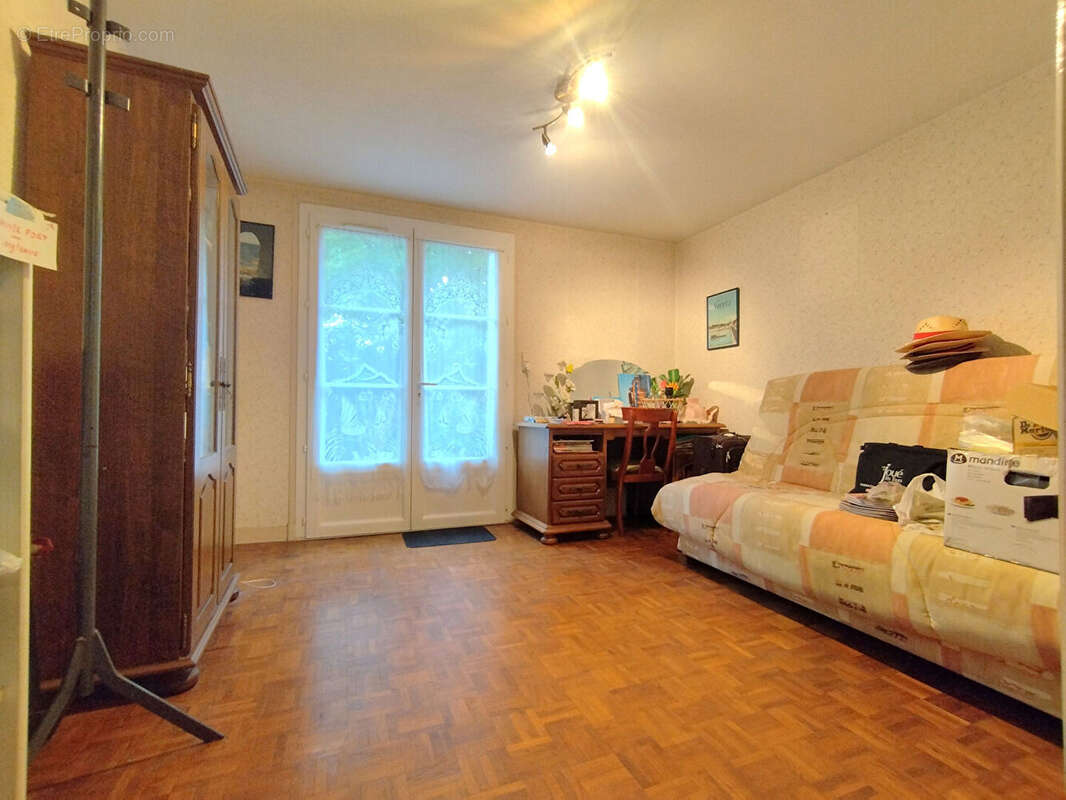 Maison à SAINT-PIERRE-DES-CORPS