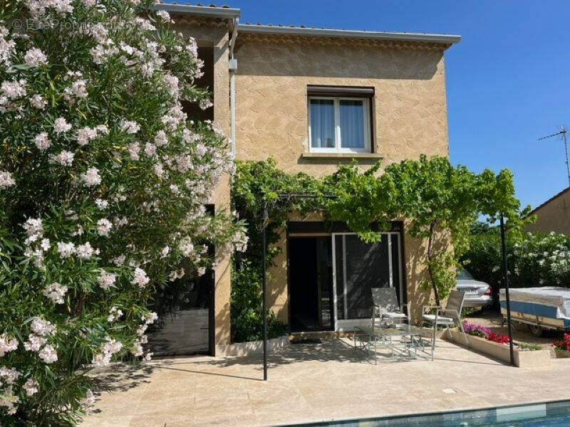 Maison à BAGNOLS-SUR-CEZE