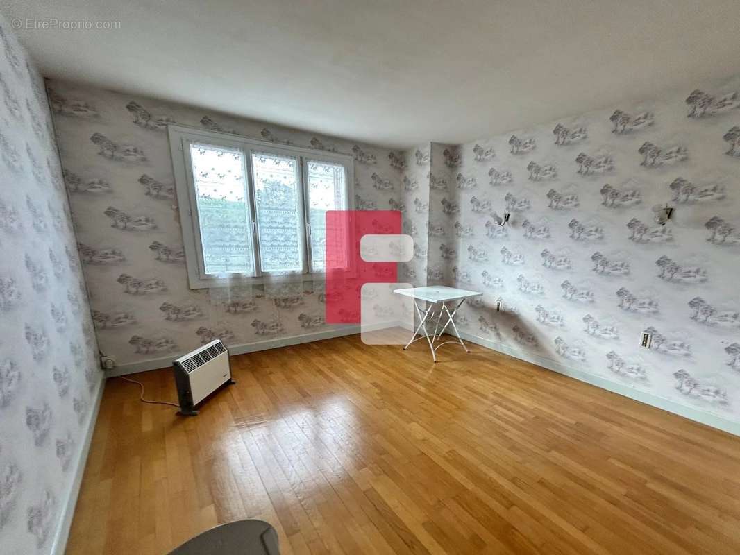 Maison à NOE-LES-MALLETS