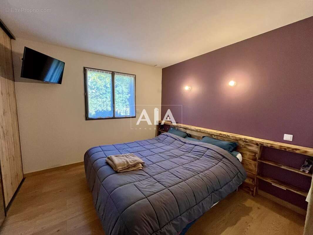 Maison à NANTEUIL-EN-VALLEE