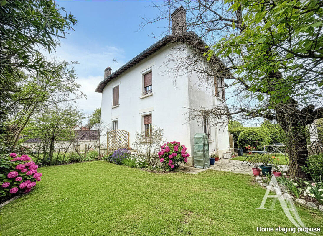 Maison à MANTES-LA-VILLE