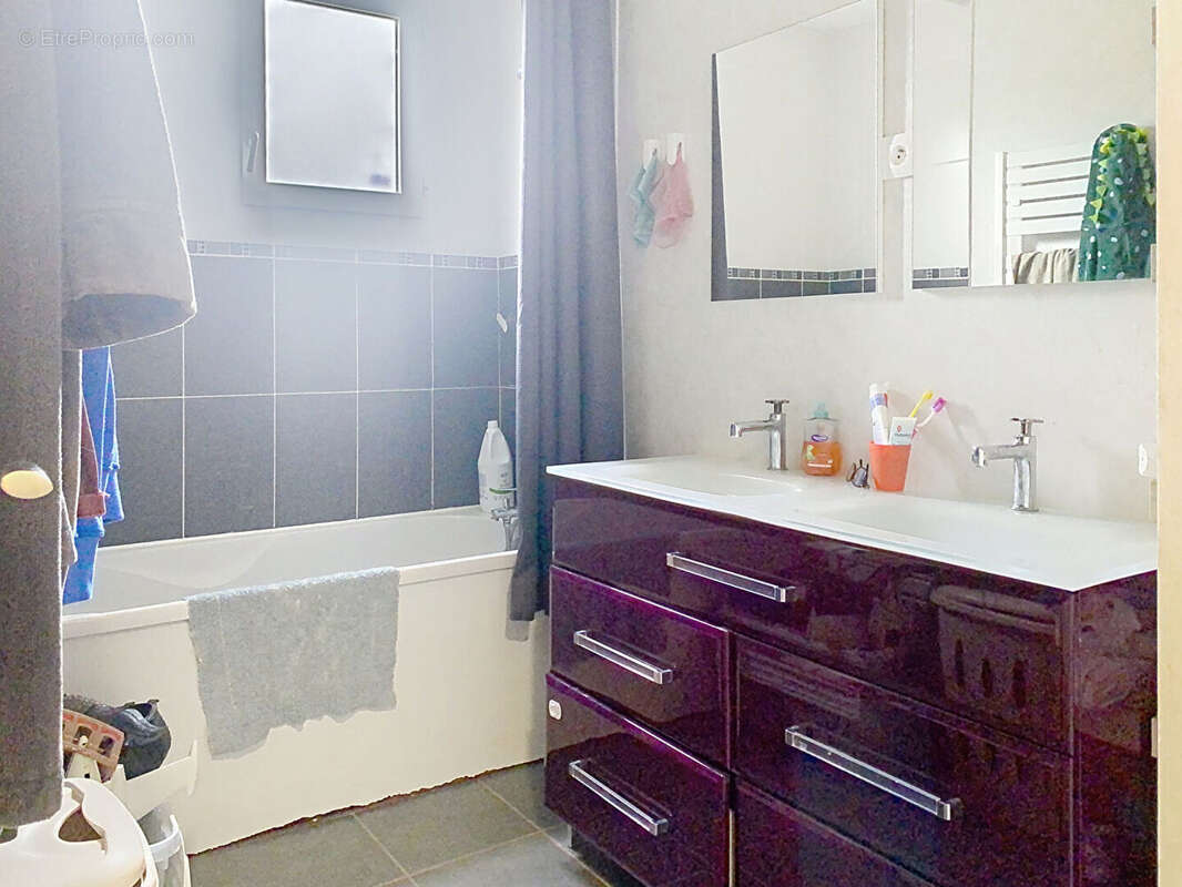 Maison à AUNAY-SUR-ODON