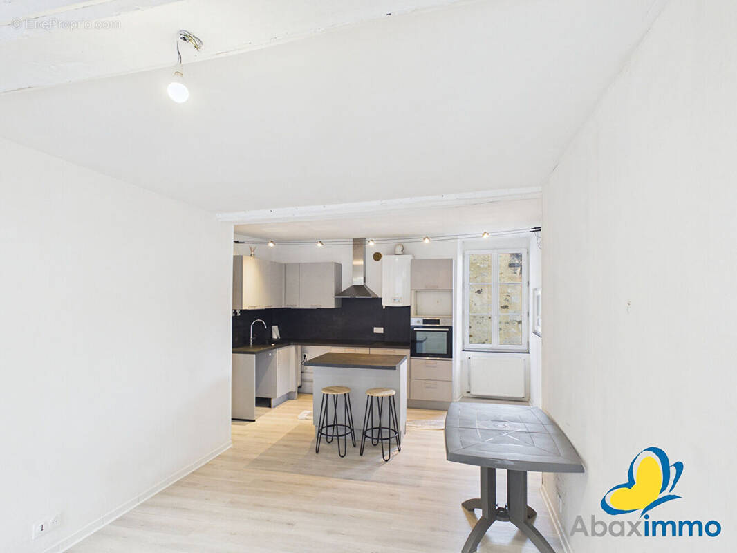 Appartement à FALAISE