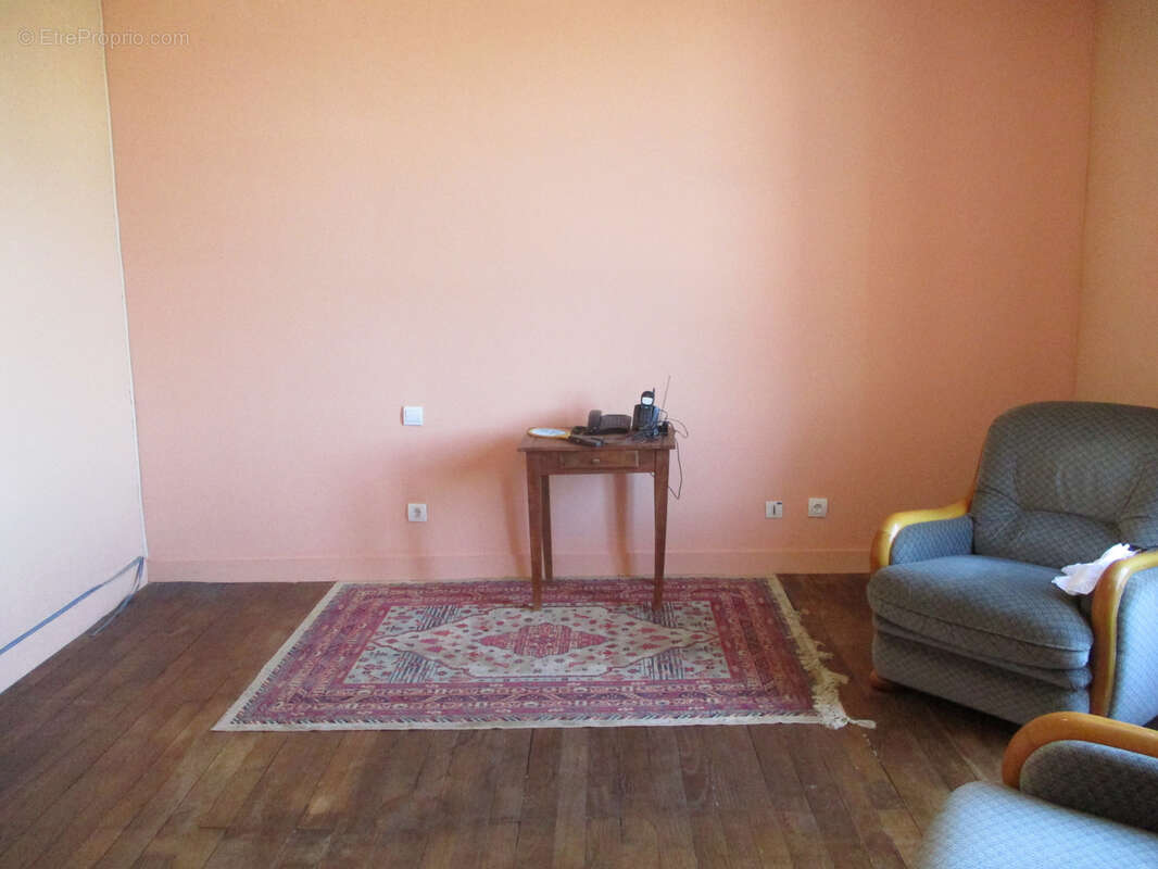 Maison à CEAUX-EN-COUHE