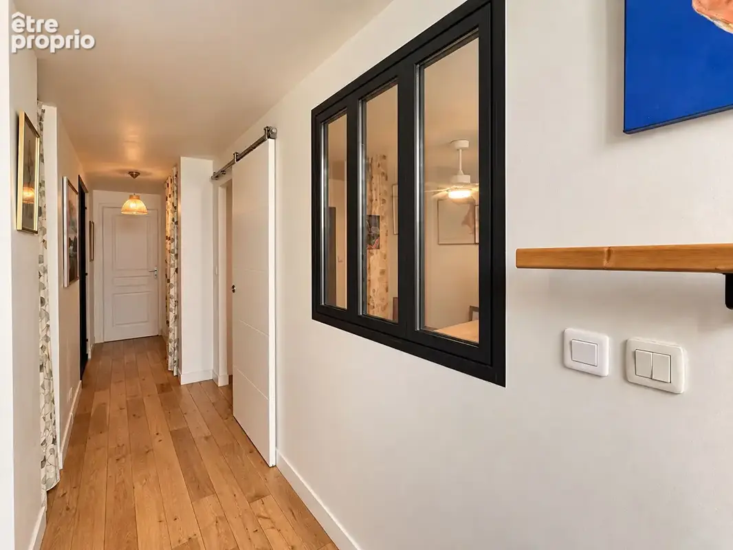 Triplex Atypique avec Terrasse et Garage - photo 9