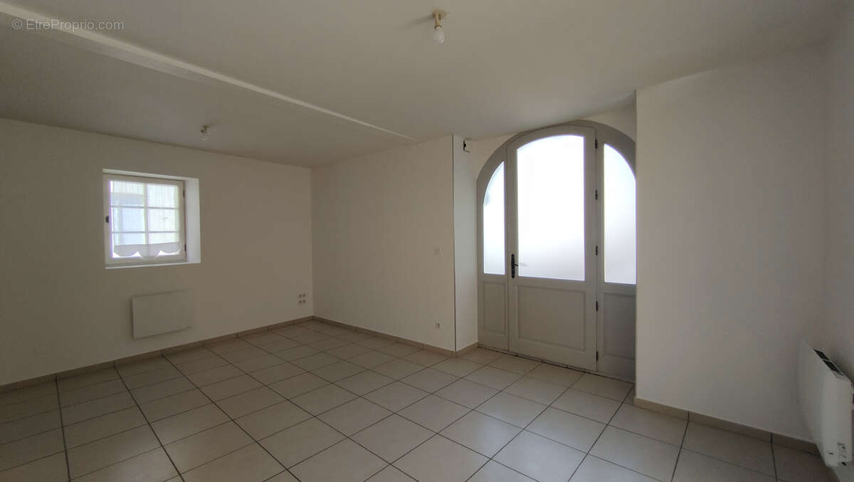 Maison à SAINT-MACAIRE