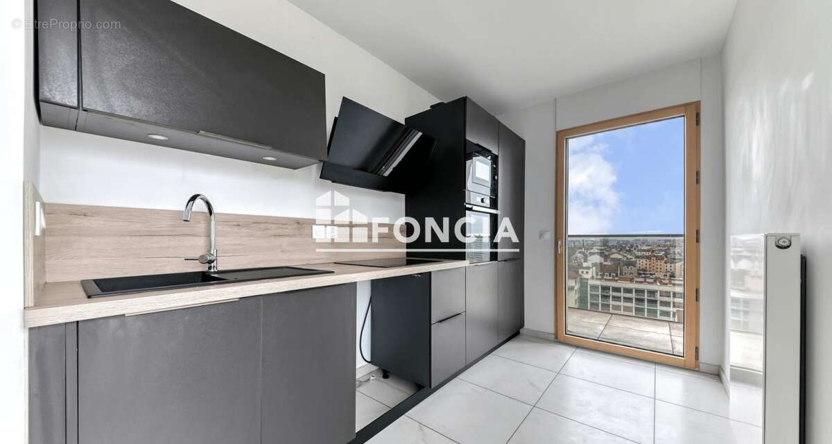 Appartement à LYON-3E